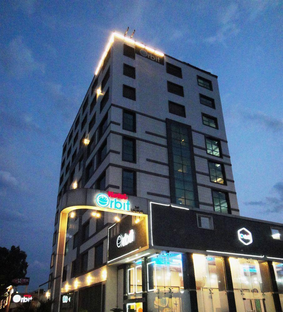 Hotel Orbit Chandīgarh Εξωτερικό φωτογραφία